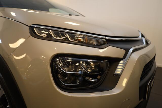 Citroen C3 PT 110 Shine Amb Wood int | Carplay | Trekhaak | 17"