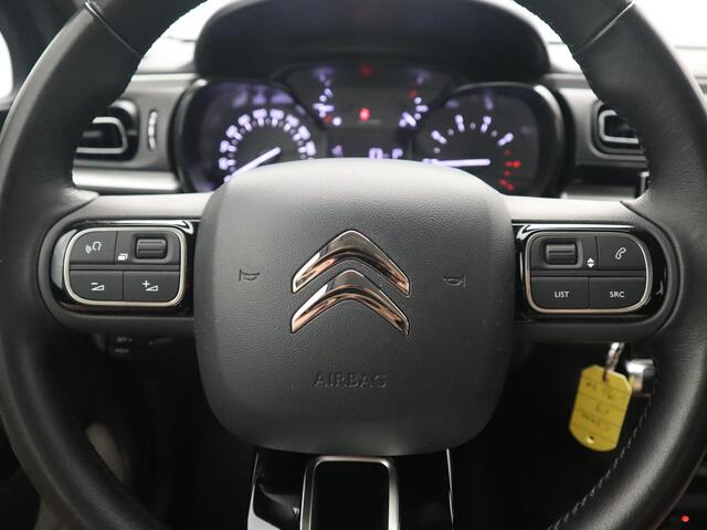 Citroen C3 1.2 PureTech Shine AUTOMAAT / DRIEM VV / CAMERA / TREKHAAK / CARPLAY / NAVI / CLIMA / PDC / BLUETOOTH / CRUISE