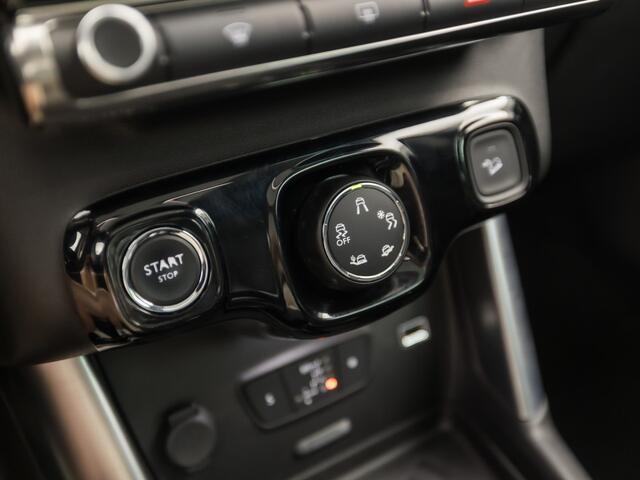 Citroen C3 Aircross 1.2 PureTech S&S Shine Automaat (PANORAMADAK, APPLE CARPLAY, GROOT NAVI, 360 CAMERA, LEDER, SPORTSTOELEN, GETINT GLAS, TREKHAAK, CRUISE, NIEUWSTAAT)