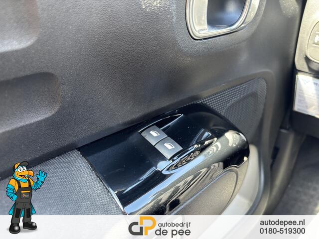 Citroen C3 1.2 PureTech C-Series GARANTIE/NW.DISTRI/CRUISE/CLIMA/CARPLAY/NAVI/TREKHAAK rijklaarprijs!