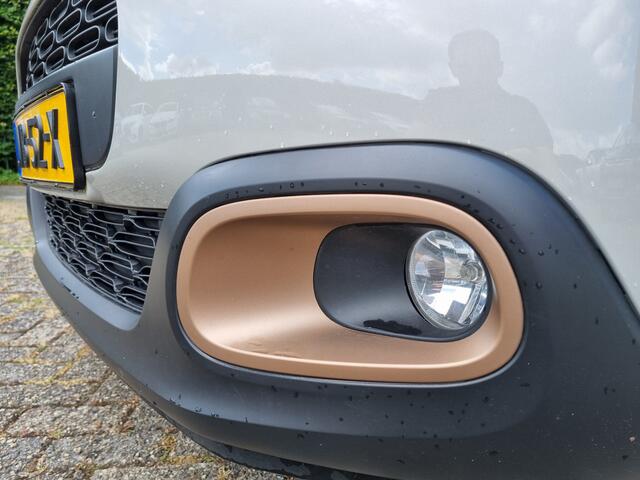 Citroen C3 1.2 PureTech C-Series ?CARPLAY