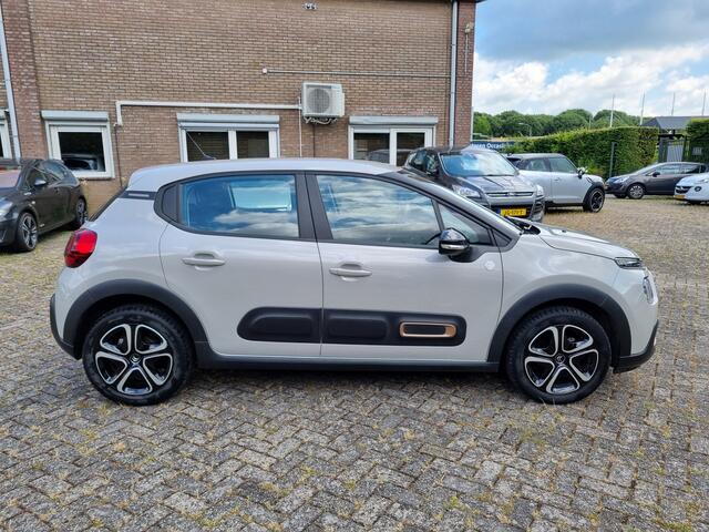 Citroen C3 1.2 PureTech C-Series ?CARPLAY