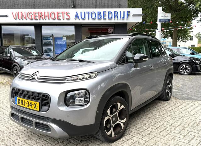 Citroen C3 Aircross 110 Pk Benzine * Zeer luxe * Hoge Zit * * Open Schuifdak * Navigatie * Start Button * Climate & Cruise Control * L.M. Velgen * DAB Radio * Vingerhoets; Vierde Generatie Eersteklas Service. Al meer dan 100 jaar een begrip in de Brabantse Kempen