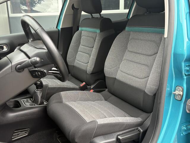 Citroen C3 1.2 PureTech Shine | Navi | Carplay/Android | PDC | LED | All Season | Cruise & Climate Control | Interesse? Bel of App naar: 06 30 51 05 90