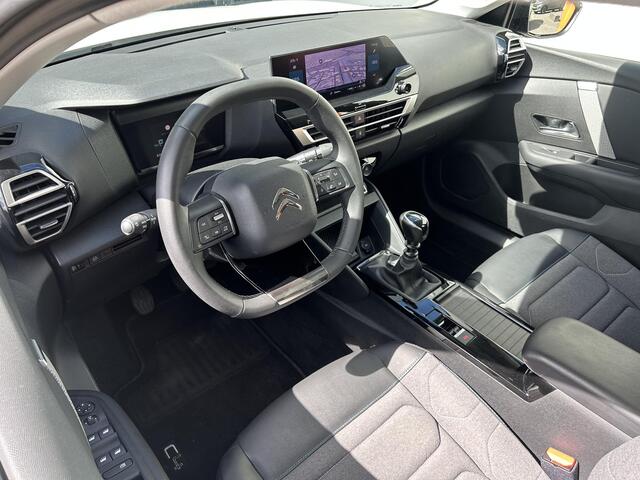 Citroen C4 1.2 PT 130 Feel | Comfort seats | Trekhaak | Parkeercamera | Prijs is rijklaar