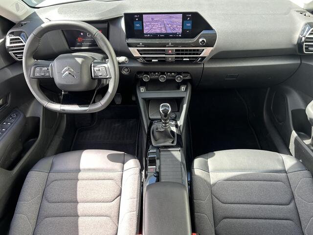 Citroen C4 1.2 PT 130 Feel | Comfort seats | Trekhaak | Parkeercamera | Prijs is rijklaar