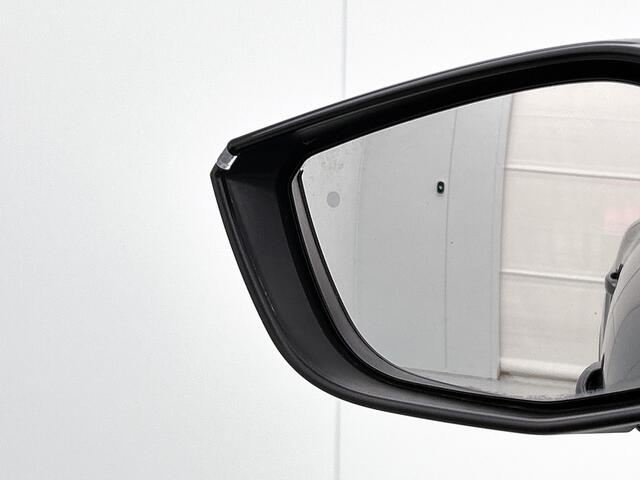Citroen C4 130pk Shine | Rijklaar | Panorama dak | Head-up display | Navi |