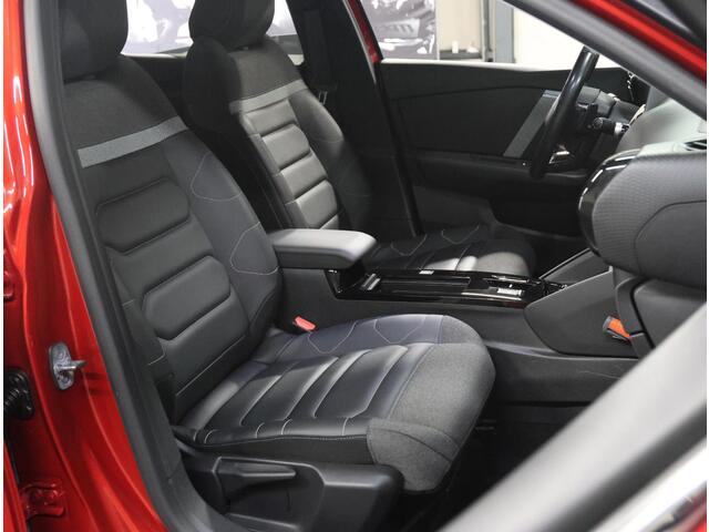 Citroen C4 1.2 130PK Shine | 1ste Eigenaar | Head-Up Display | Adaptive Cruise Control | 360'Camera | Glazendak | Keyless | AppleCarPlay/AndroidAuto | Stoel/stuur/Voorruitverwarmd | Lederen/Stoffenbekleding | Trekhaak | Isofix | Privacy Glass |