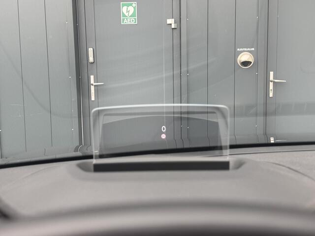 Citroen C4 1.2 Hybrid 136 Max | Stoel- en voorruitverwarming | Meer foto's volgen | Prijs is rijklaar