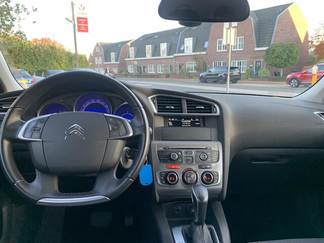 Citroen C4 130pk PT Feel Collection Aut., Trekhaak | Clima | Pdc