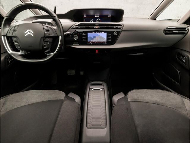 Citroen C4 SpaceTourer 1.2 PureTech Sport Automaat (APPLE CARPLAY, GROOT NAVI, CAMERA, STOELVERWARMING, SPORTSTOELEN, TREKHAAK, LED KOPLAMPEN, CRUISE, NIEUWSTAAT)