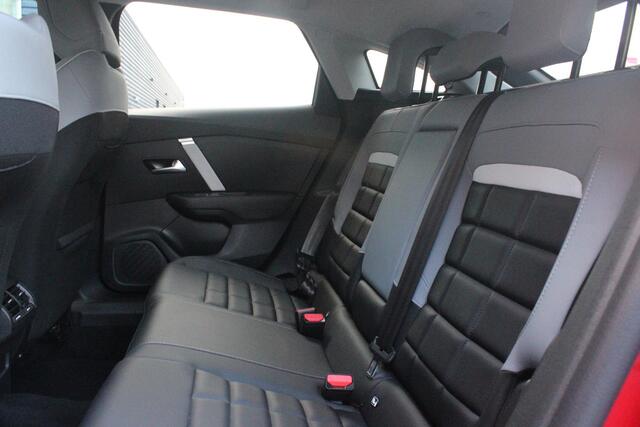 Citroen C4 1.2 Hybrid 145PK MAX | HEAD UP DISPLAY | CAMERA VOOR + ACHTER | NAVIGATIE | DRAADLOZE TELEFOONLADER | FULL LED KOPLAMPEN | DRAADLOZE APPLE CARPLAY/ANDROID AUTO | STOEL/STUUR/VOORRUIT VERWARMING | 18" LICHTMETALEN VELGEN | ADAPTIVE CRUISE CONTROL | CLIMATE