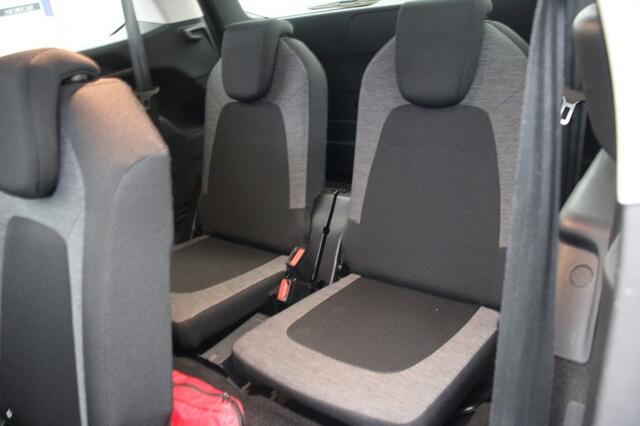 Citroen C4 1.2 PureTech Business 7 Persoons - Carplay, Navi, Cruise, Clima