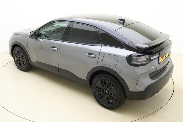 Citroen C4 1.2 Hybrid 145pk Collection Verwarmde Voorruit l Stoelverwarming l Full-LED l TomTom Navigatie l Wireless Apple Carplay & Android Auto l Camera l Parkeersensoren l Lichtmetalen Velgen l Climate Control l Adaptive Cruise Control