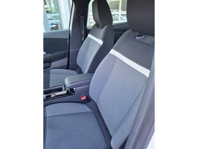 Citroen C4 1.2 PT. FEEL 130PK PACK AIRCO NAVI PDC-CAMERA