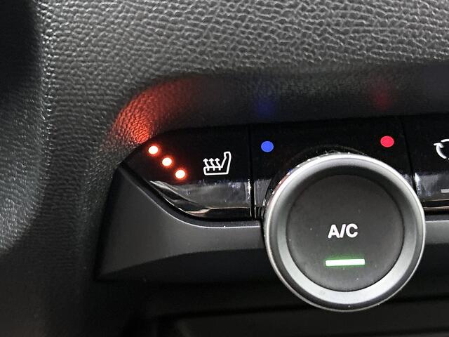 Citroen C4 130 pk Automaat Feel Pack | Rijklaar | Stoelverwarming | Head-up Display | Adaptive Cruise |