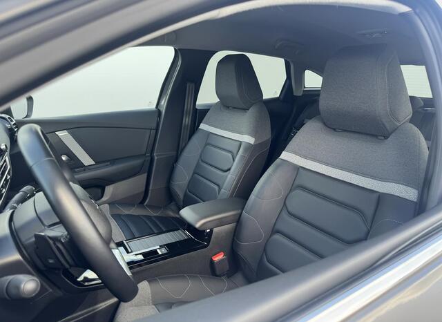 Citroen C4 1.2 PT 130 EAT8 Shine | Winter pakket | Camera | Prijs is rijklaar