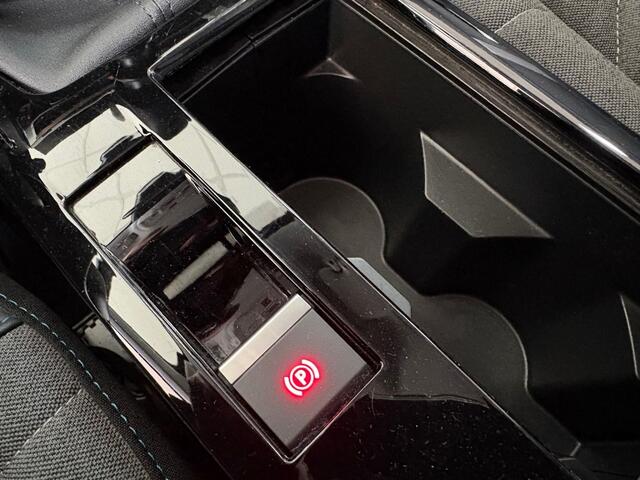 Citroen C4 1.2 Feel Navigatie ECC Climat PDC Cam Cruise LED Multimedia