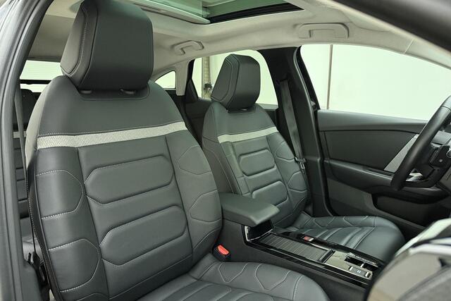 Citroen C4 1.2 Puretech Shine Pack Business | Navigatie | Apple Carplay | Pano dak | Stoelverw. | Adapt. Cruise | Elektr. Stoelverst. | Camera