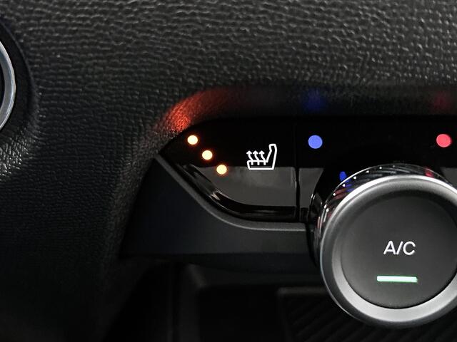 Citroen C4 X Hybrid 145pk Automaat Max | Trekhaak | All Season Banden |