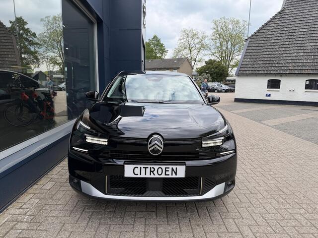 Citroen C4 1.2 Hybrid 145pk Max | Automaat Hybride | Meest complete uitvoering | Slechts 4400 KM | 360 Graden Camera | Navigatie | LED Verlichting | Camera | Adaptieve Cruise Control | Climate Control | Comfortstoelen | Digitaal Dashboard | Apple Carplay & Android A