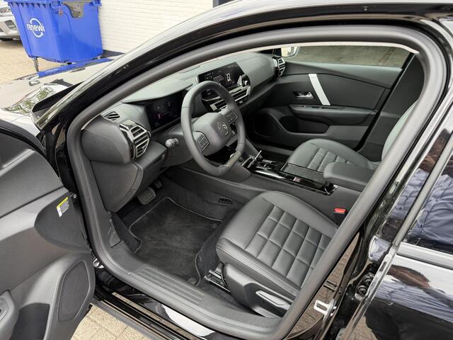 Citroen C4 1.2 Hybrid 145pk Max | Automaat Hybride | Meest complete uitvoering | Slechts 4400 KM | 360 Graden Camera | Navigatie | LED Verlichting | Camera | Adaptieve Cruise Control | Climate Control | Comfortstoelen | Digitaal Dashboard | Apple Carplay & Android A