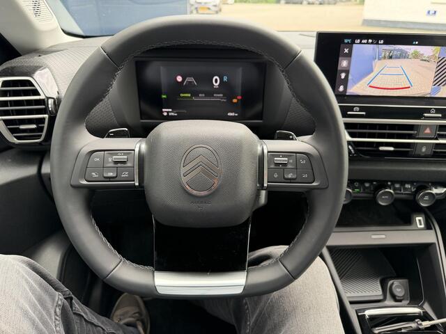 Citroen C4 1.2 Hybrid 145pk Max | Automaat Hybride | Meest complete uitvoering | Slechts 4400 KM | 360 Graden Camera | Navigatie | LED Verlichting | Camera | Adaptieve Cruise Control | Climate Control | Comfortstoelen | Digitaal Dashboard | Apple Carplay & Android A