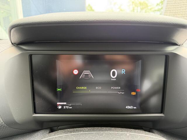 Citroen C4 1.2 Hybrid 145pk Max | Automaat Hybride | Meest complete uitvoering | Slechts 4400 KM | 360 Graden Camera | Navigatie | LED Verlichting | Camera | Adaptieve Cruise Control | Climate Control | Comfortstoelen | Digitaal Dashboard | Apple Carplay & Android A