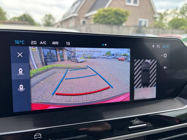 Citroen C4 1.2 Hybrid 136 Max Automaat Leder / Full LED / Carplay
