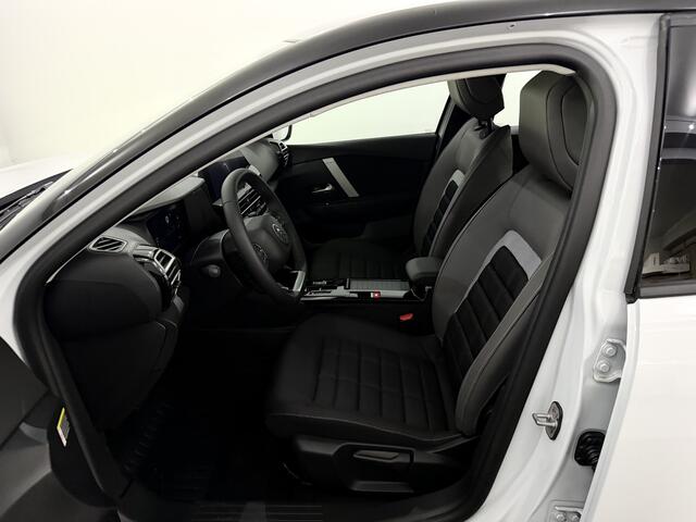 Citroen C4 1.2 Hybrid 145pk Business Camera, Navi, Half leder, Keyless start, Cruise control, Apple carplay, Virtual desk, Lichtmetalen velgen, 1 jaar garantie