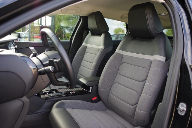 Citroen C4 1.2 Puretech 130 PK Automaat Business Plus, LED, 18" LM, Adap. Cruise Control