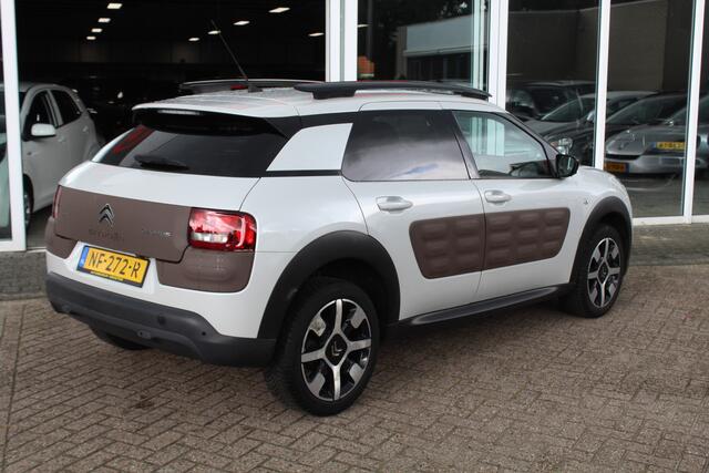 Citroen C4 CACTUS 1.2 PureTech Shine//Navi//Camera!!