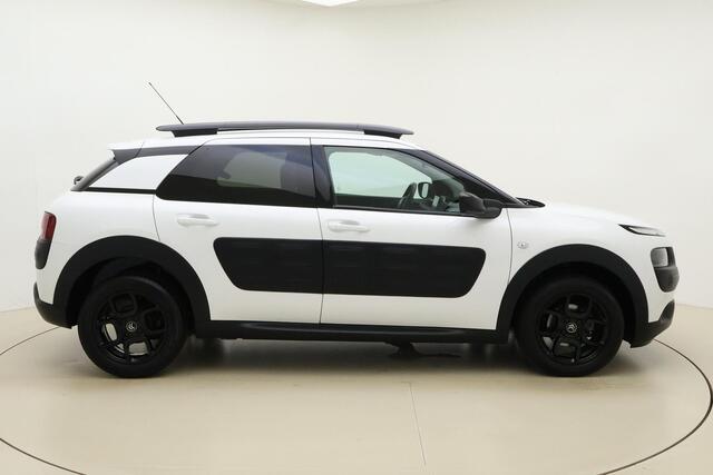 Citroen C4 CACTUS 1.2 PureTech Shine 110pk | Navigatie | Camera | Trekhaak | Lichtmetalen Velgen | Climate Control | Stoelverwarming