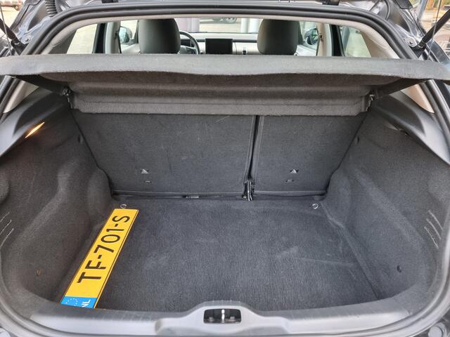 Citroen C4 CACTUS 1.2i Business | Navi | Climate | Carplay | Distr. nieuw | NAP 104dkm | Nette staat!