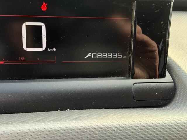 Citroen C4 CACTUS 1.2 PureTech Shine Navi/Camera/Glazen Dak/Trekhaak/GEEN AFLEVERKOSTEN