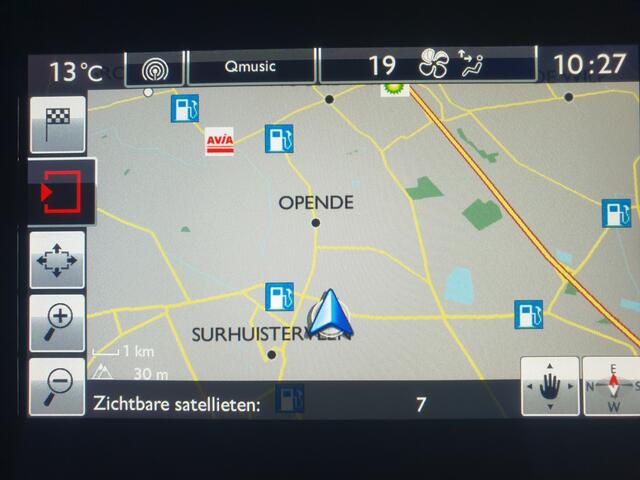 Citroen C4 CACTUS 1.2 PureTech Shine NAVI/PDC/CRUISE/LMV