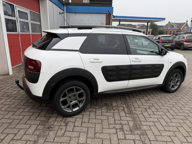 Citroen C4 CACTUS 1.2 PureTech 82 PK | Shine | Navigatie |