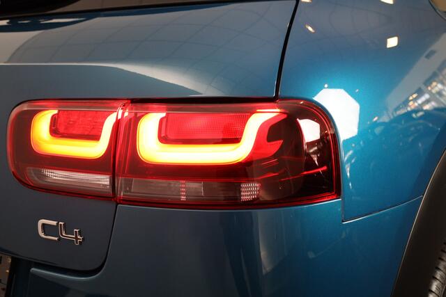 Citroen C4 CACTUS PT Shine Navi | Camera | Sensoren | Panoramadak | Stoelverwarming