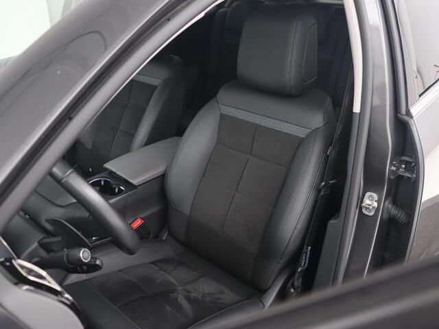 Citroen C5 Aircross 1.6 Plug-in Hybrid 225 Feel | Adaptive cruise | Leder/Alcantara | Camera | Carplay | Navigatie | Dodehoek detectie | Full LED | Keyless | PHEV