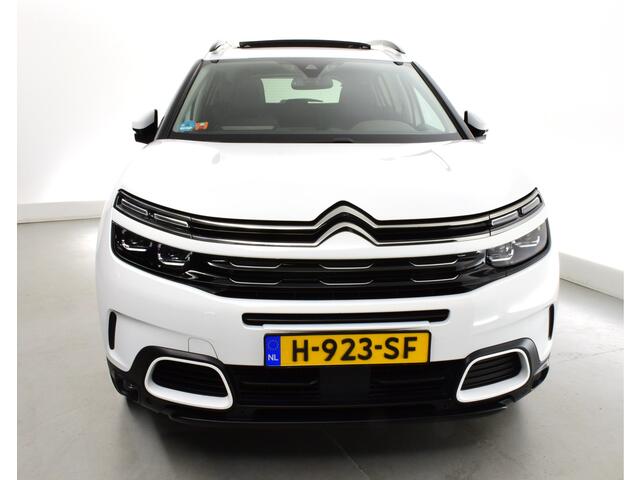 Citroen C5 Aircross 1.2 Shine ,Leder, Panoramadak , Apple Carplay, camera, stoelmassage, auto achterklep, line ass, panodak, schuifdak, privacyglas,