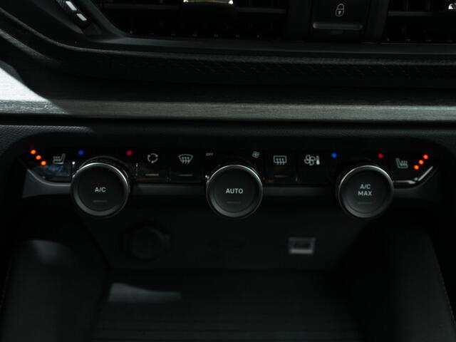 Citroen C5 X 1.6 PLUG-IN HYBRID 225PK BUSINESS EAT8