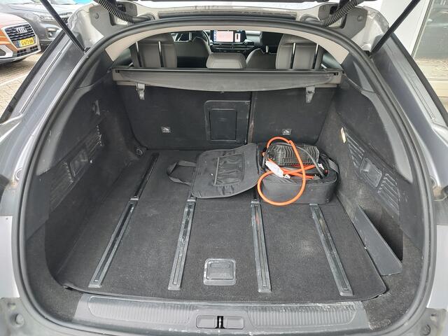 Citroen C5 X 1.6 PLUG-IN HYBRID 225 SHINE Leder | Adaptive Cruise | HUD | Stuurverwarming