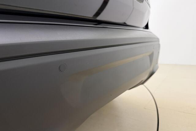 Citroen C5 Aircross 1.2 Hybrid 136pk Plus | Adaptive Cruise Control | Climate Control | Apple Carplay/Android Auto | Parkeercamera/-sensoren | Dodehoekdetectie | Comfort Seats | Alcantara | PHC onderstel | Full LED |