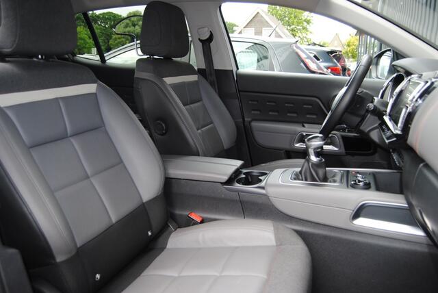 Citroen C5 Aircross 1.2 PureTech Shine \\ Apple carplay