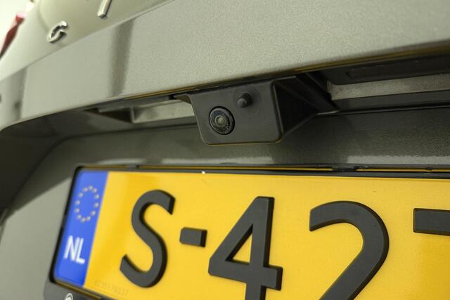 Citroen C5 X 1.6 Plug-in Hybrid 225 Business Plus Keyless start| navigatie | Electrische achterklep | Unieke km stand