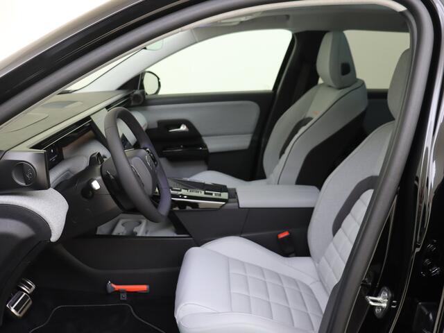 Citroen C5 Aircross Max Comfort Range 73 kWh | Panoramadak | 20" Velgen | Leder | Warmtepomp