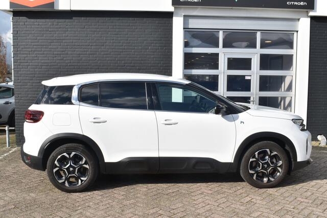 Citroen C5 Aircross Plug-in Hybrid 180 EAT8 Plus Automaat | Trekhaak | Navigatie | Airco | PArkeerhulp V+A | | SOH 97% |