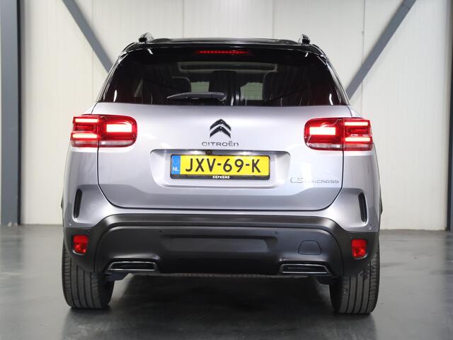 Citroen C5 Aircross 1.6 Plug-in Hybrid 180PK Max | 1ste eigenaar | AppleCarPlay/AndroidAuto | Lederen/Stof Bekleding | Schuifkanteldak | Cruise Control | 360'Camera | Navigatie | Keyless | LED | Isofix | Privacy Glass | Two-tone | Elektrische Achterklep |