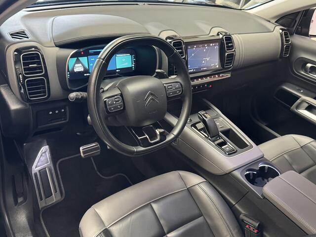 Citroen C5 AIRCROSS 1.6 PLUG-IN HYBRID 225 SHINE 181 PK NAVIGATIE PANORAMA SCHUIF/KANTELDAK CRUISE CONTROL APPLE CARPLAY/ANDROID RIJSTROOKSENSOREN DODEHOEKSENSOREN AFN. TREKHAAK ZEER MOOI !! 3010 DEK