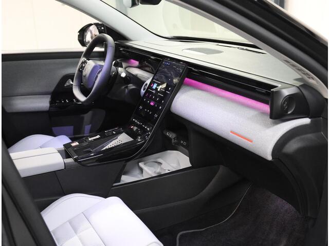 Citroen C5 Aircross 1.6 Plug-In Hybrid 195PK Max | 1ste eigenaar | AppleCarPlay/AndroidAuto | Schuifkanteldak | Navigatie | Adaptief Cruise Control | Keyless | StoelVerwarming | FULL LED | 360'Camera | Isofix | Privacy Glass | Parkeersensoren | Two-Tone |